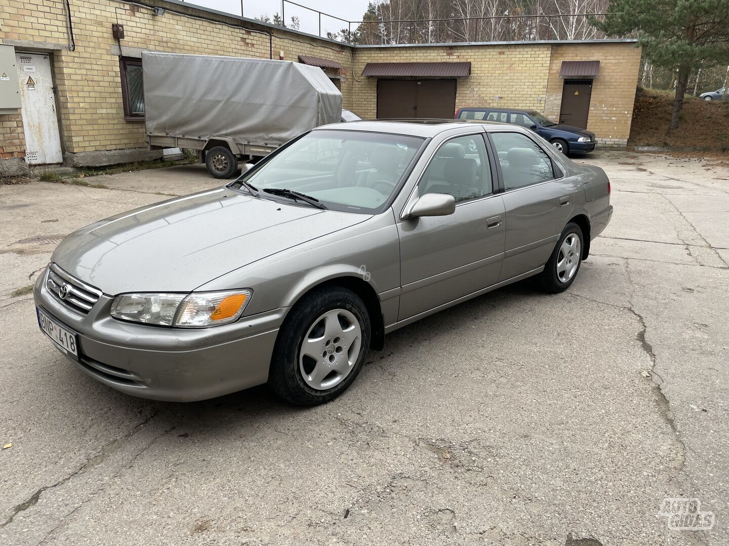 Toyota Camry 2001 г Седан