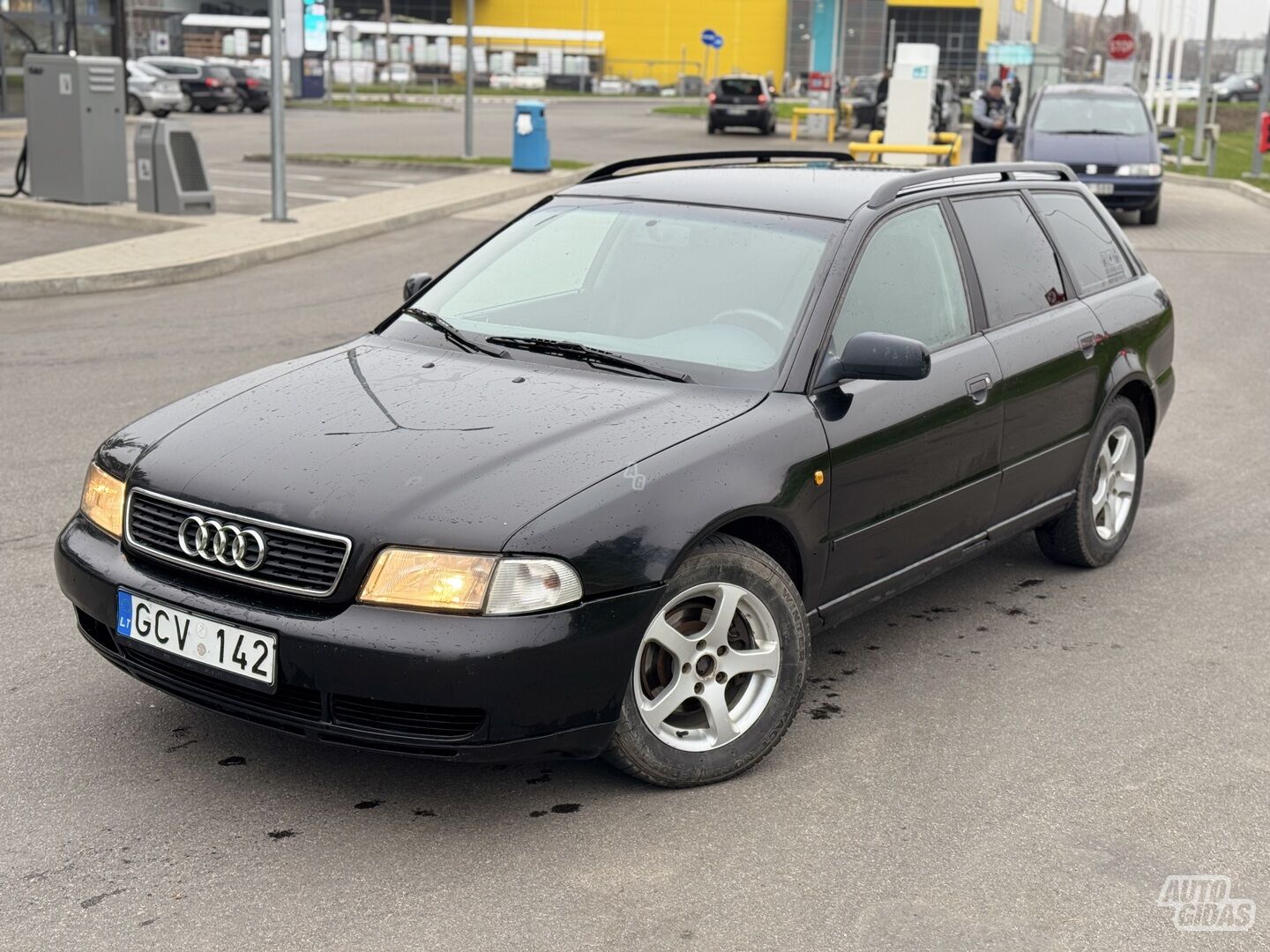 Audi A4 1998 г Универсал