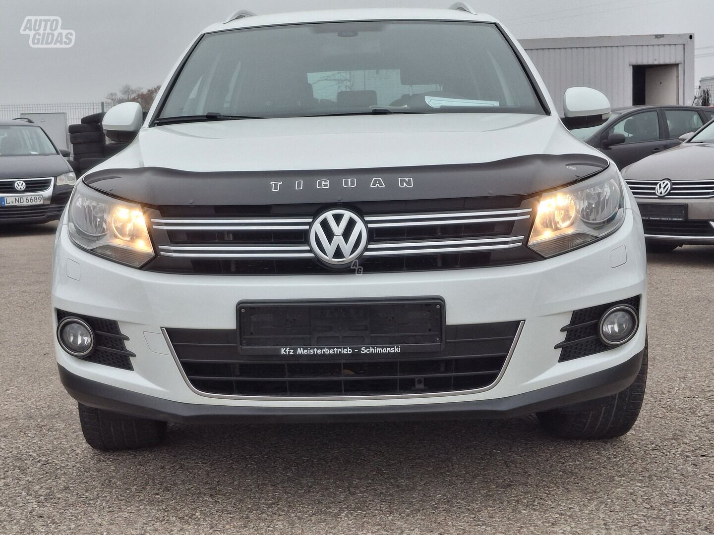 Volkswagen Tiguan 2015 г Внедорожник / Кроссовер