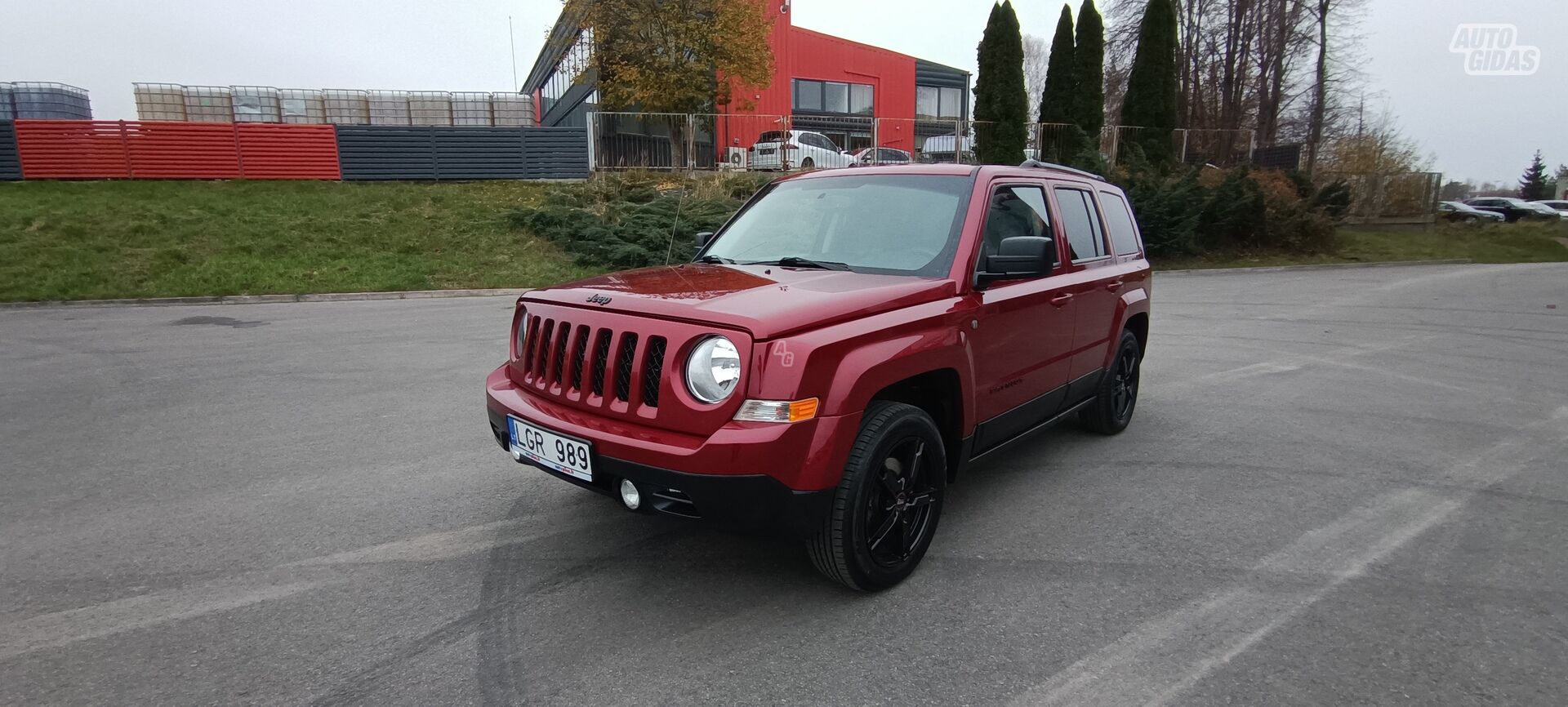 Jeep Patriot 2015 г Внедорожник / Кроссовер