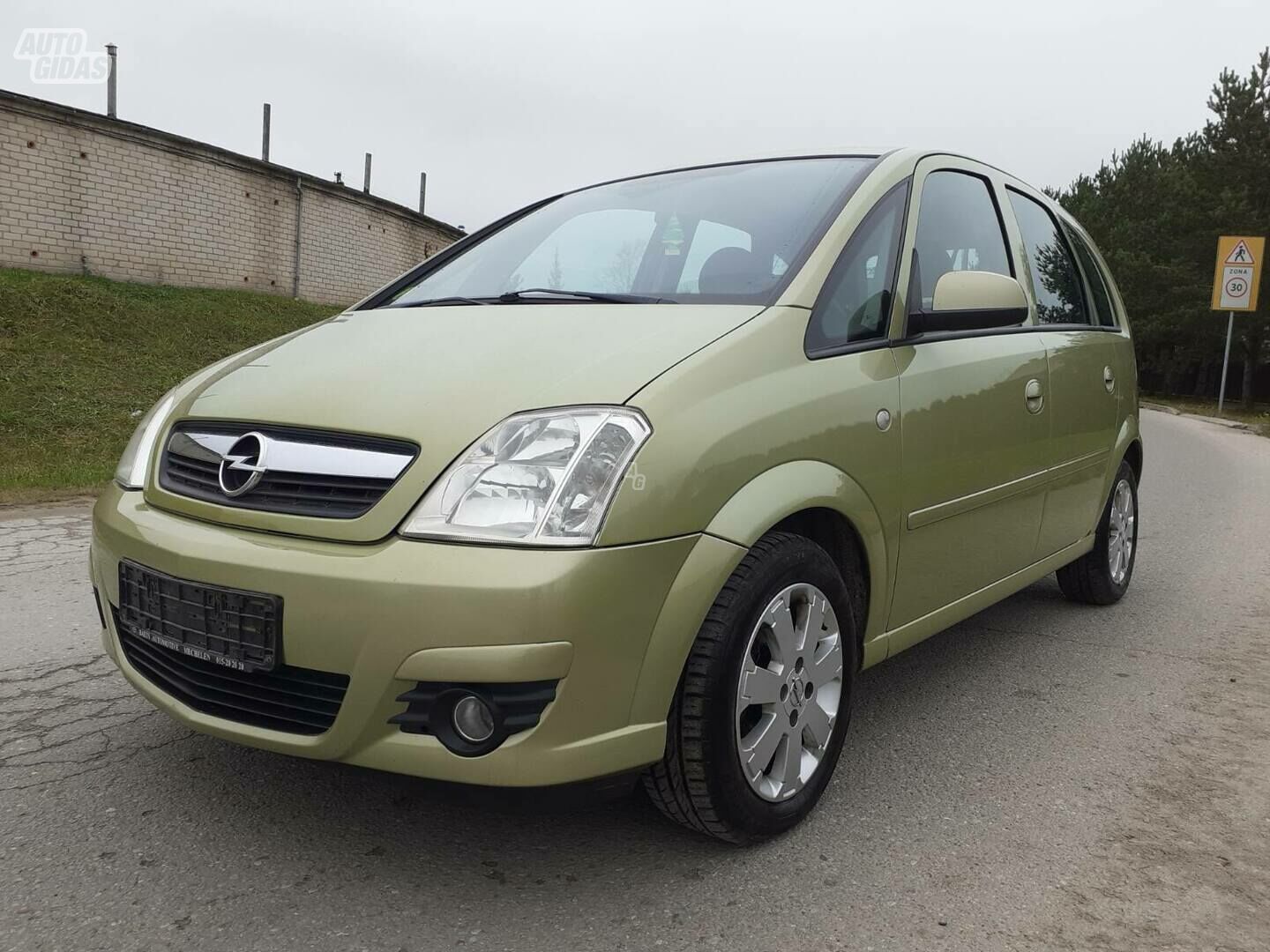 Opel Meriva IŠSIMOKĖTINAI 2007 y