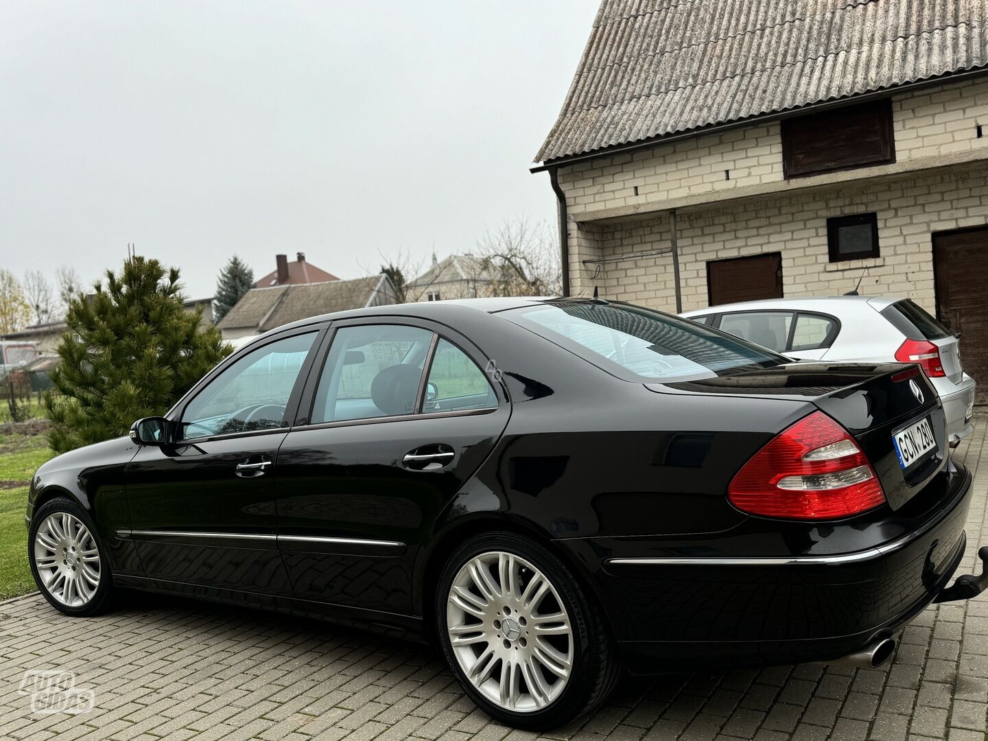 Mercedes-Benz E 320 Avantgarde 2005 г