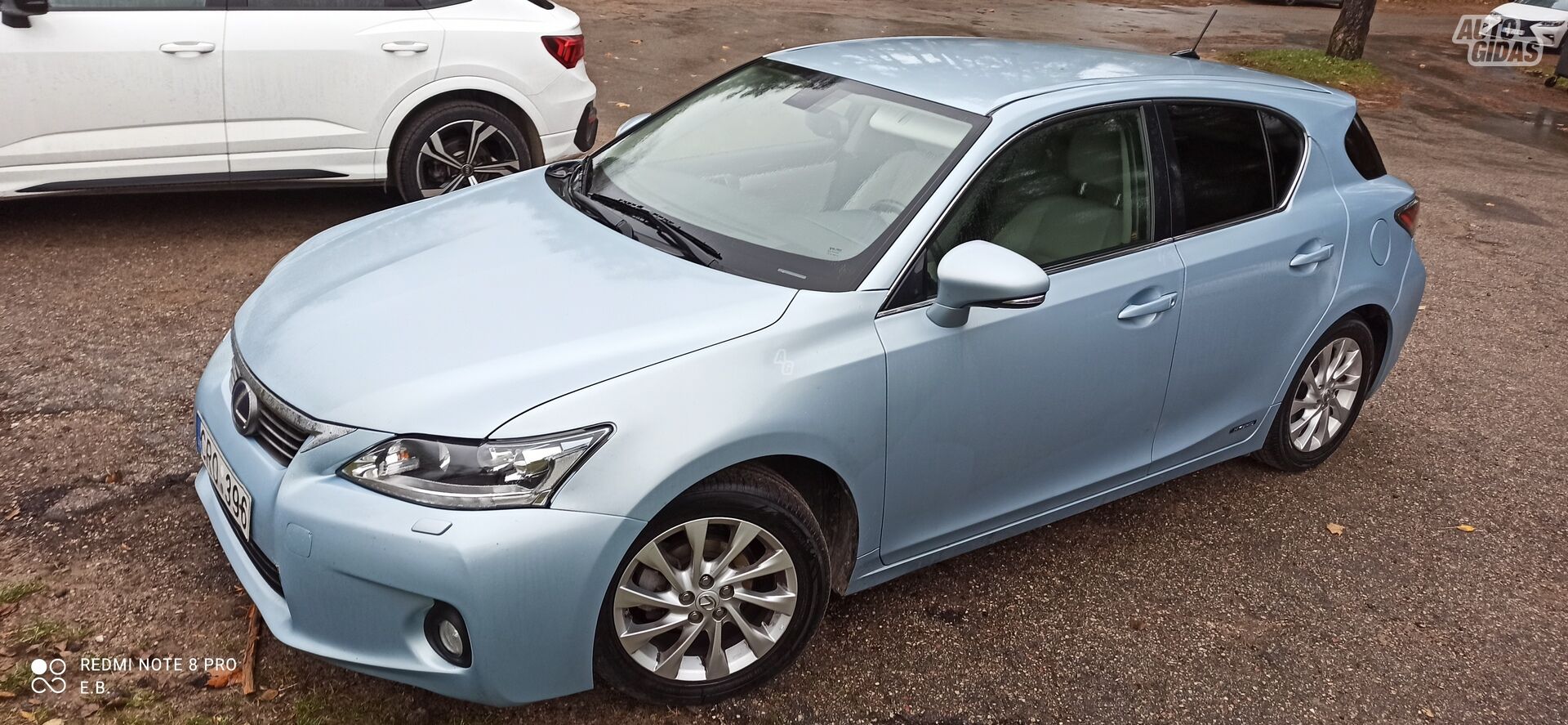 Lexus CT 200h 2012 y Hatchback