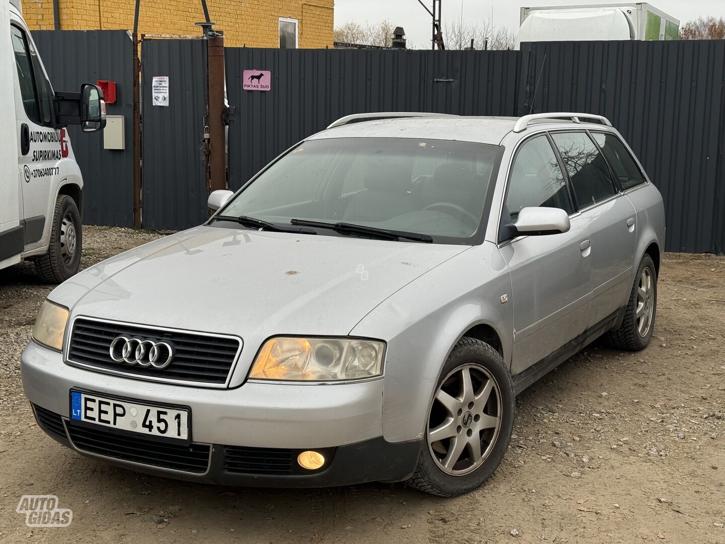 Audi A6 2002 m Universalas