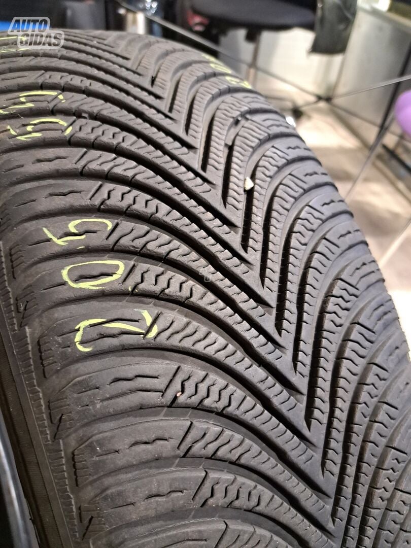 Michelin Alpin5 R19 winter tyres passanger car