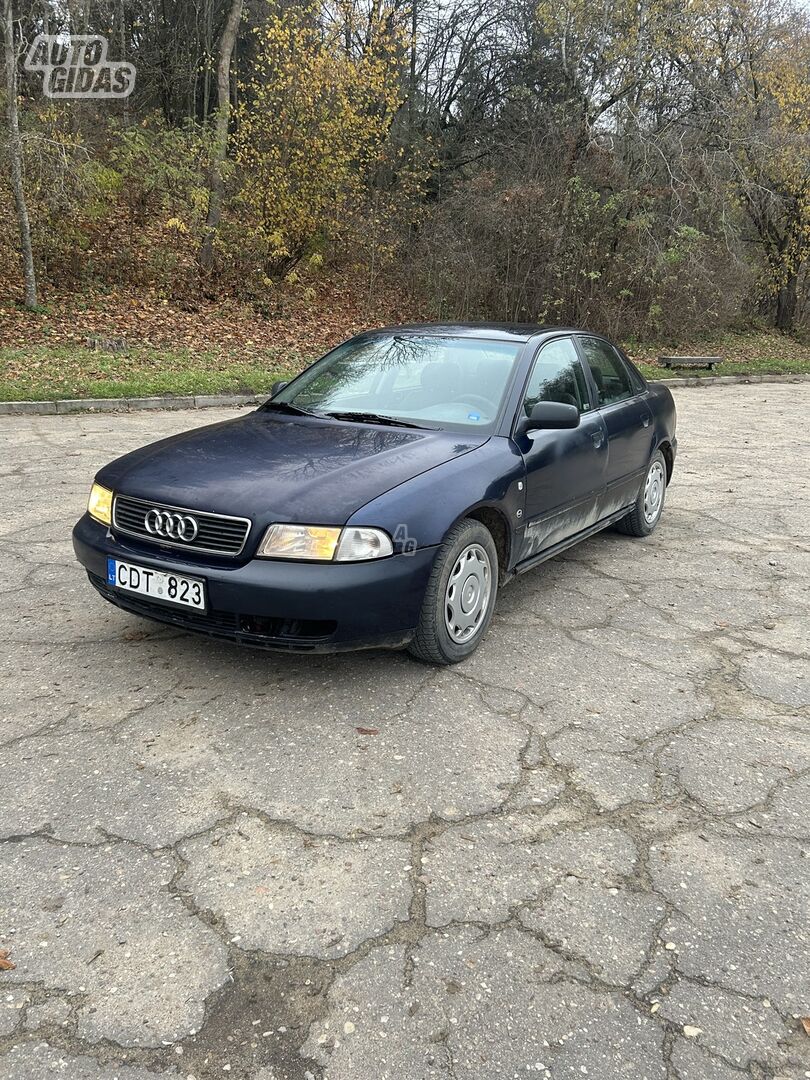 Audi A4 B5 1998 m