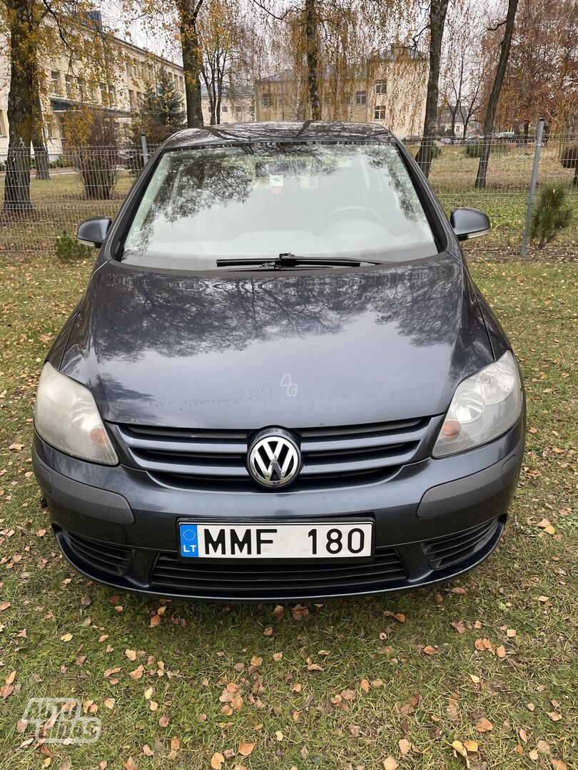 Volkswagen Golf Plus 2005 г Хэтчбек