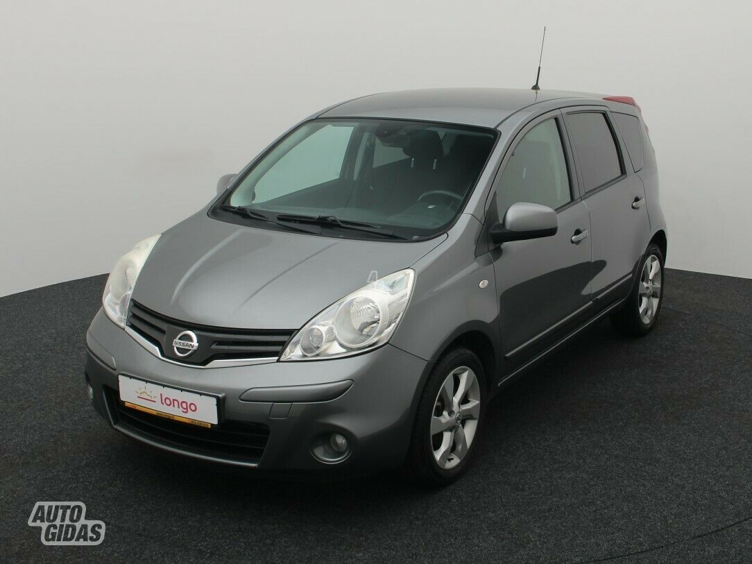 Nissan Note 2012 y Hatchback