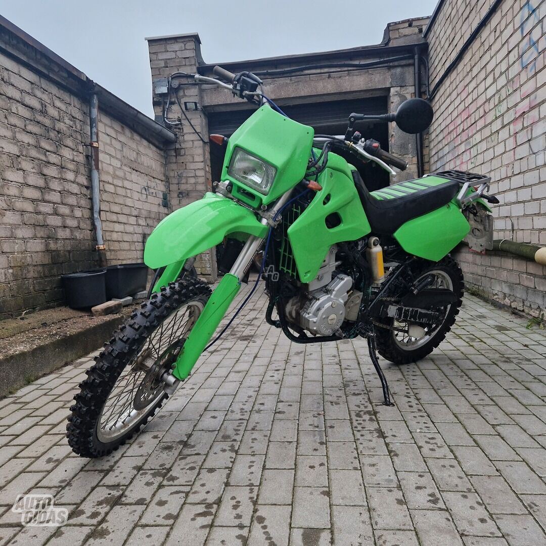 Kawasaki KLX 1994 y Enduro motorcycle