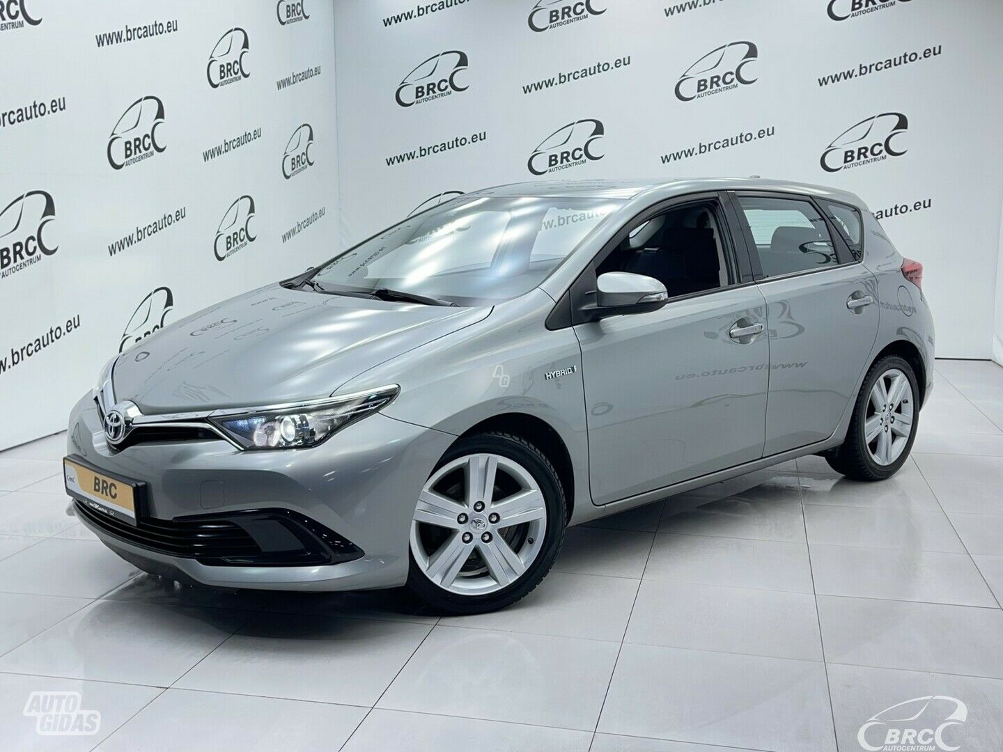 Toyota Auris 1.8 Hybrid Automatas 2016 y