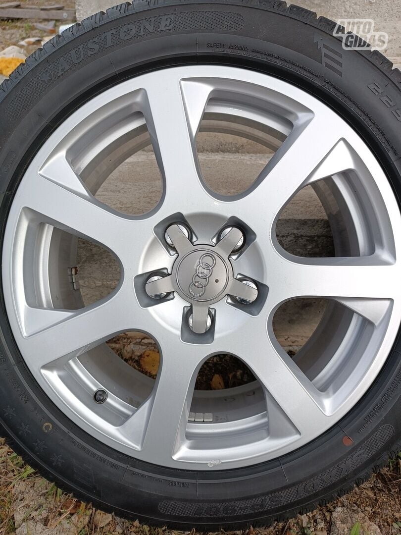 Audi light alloy R17 rims