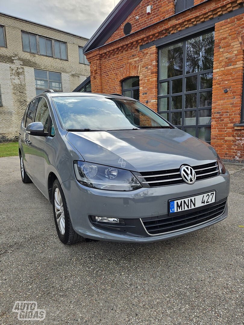 Volkswagen Sharan II 2012 г