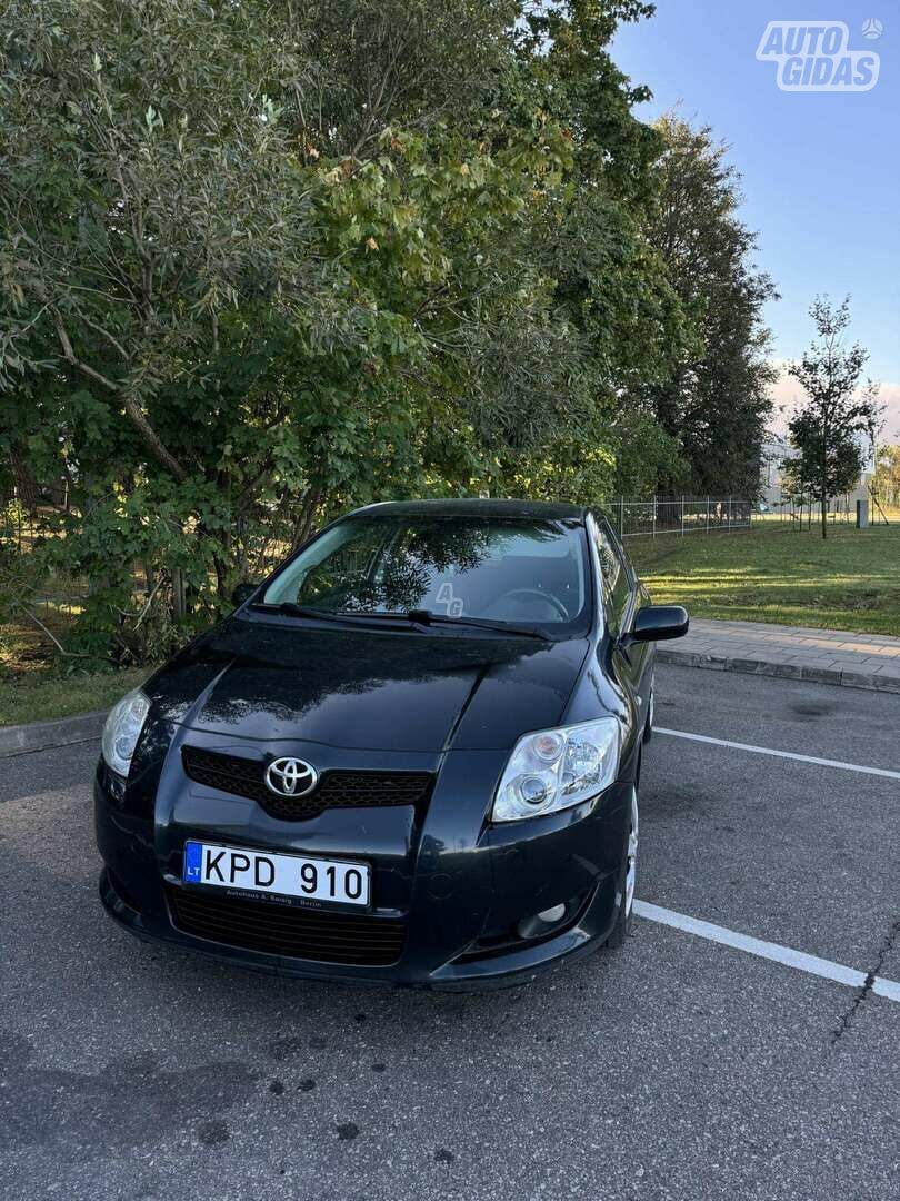 Toyota Auris 2008 г Хэтчбек