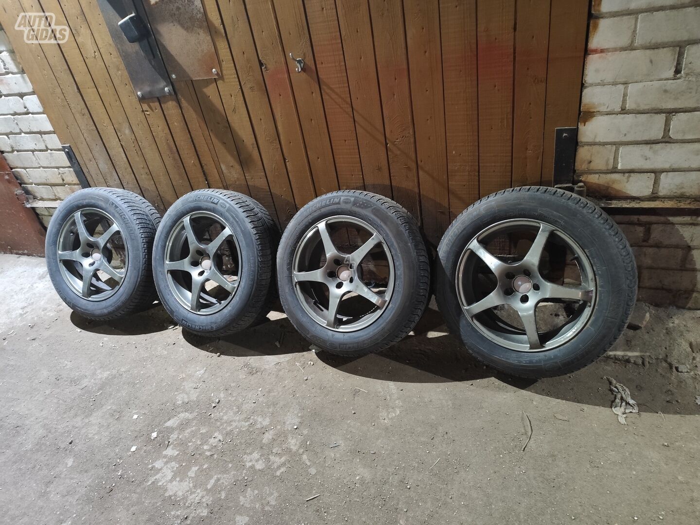 TSW Forester light alloy R17 rims