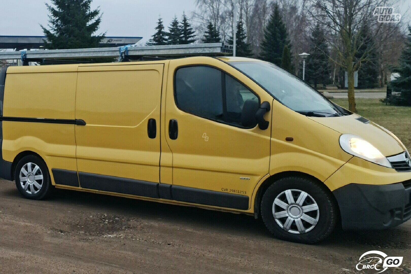 Opel Vivaro 2013 m Komercinis auto(su būda)