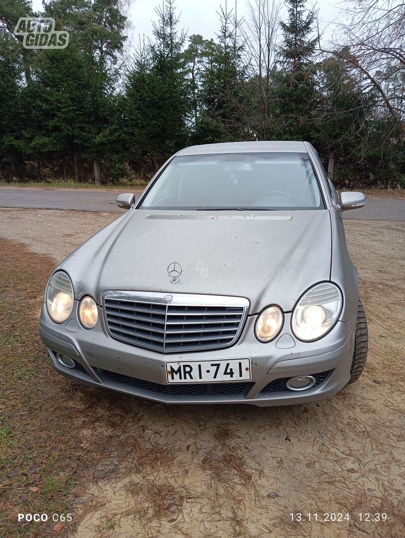 Mercedes-Benz E 200 2007 г Седан