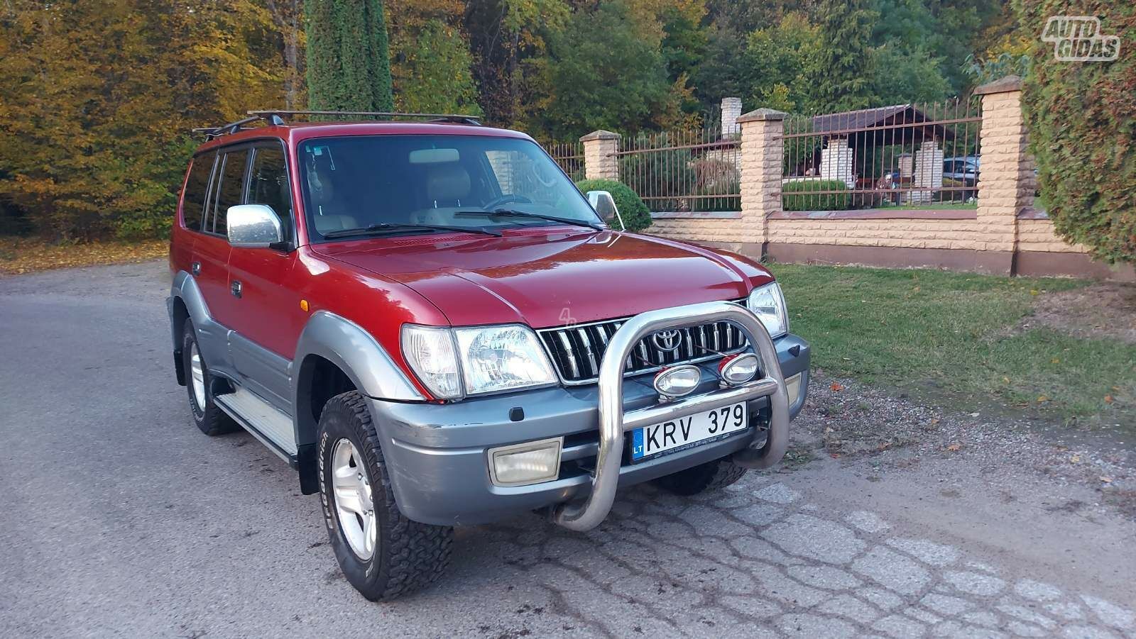 Toyota Land Cruiser 2000 г Внедорожник / Кроссовер