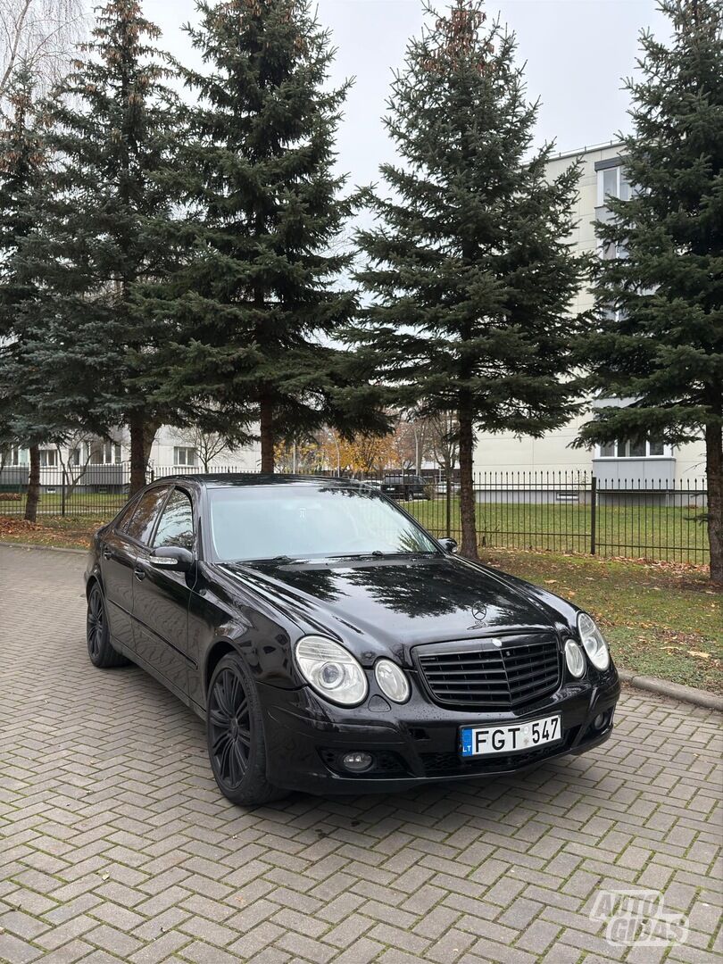 Mercedes-Benz E 200 W211 2006 y