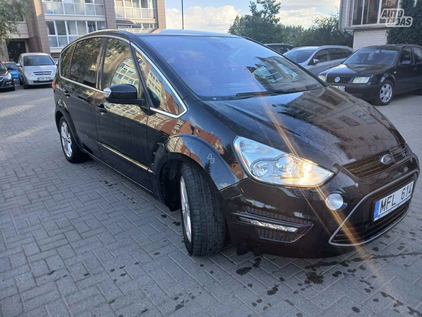 Ford S-Max 2012 y Van