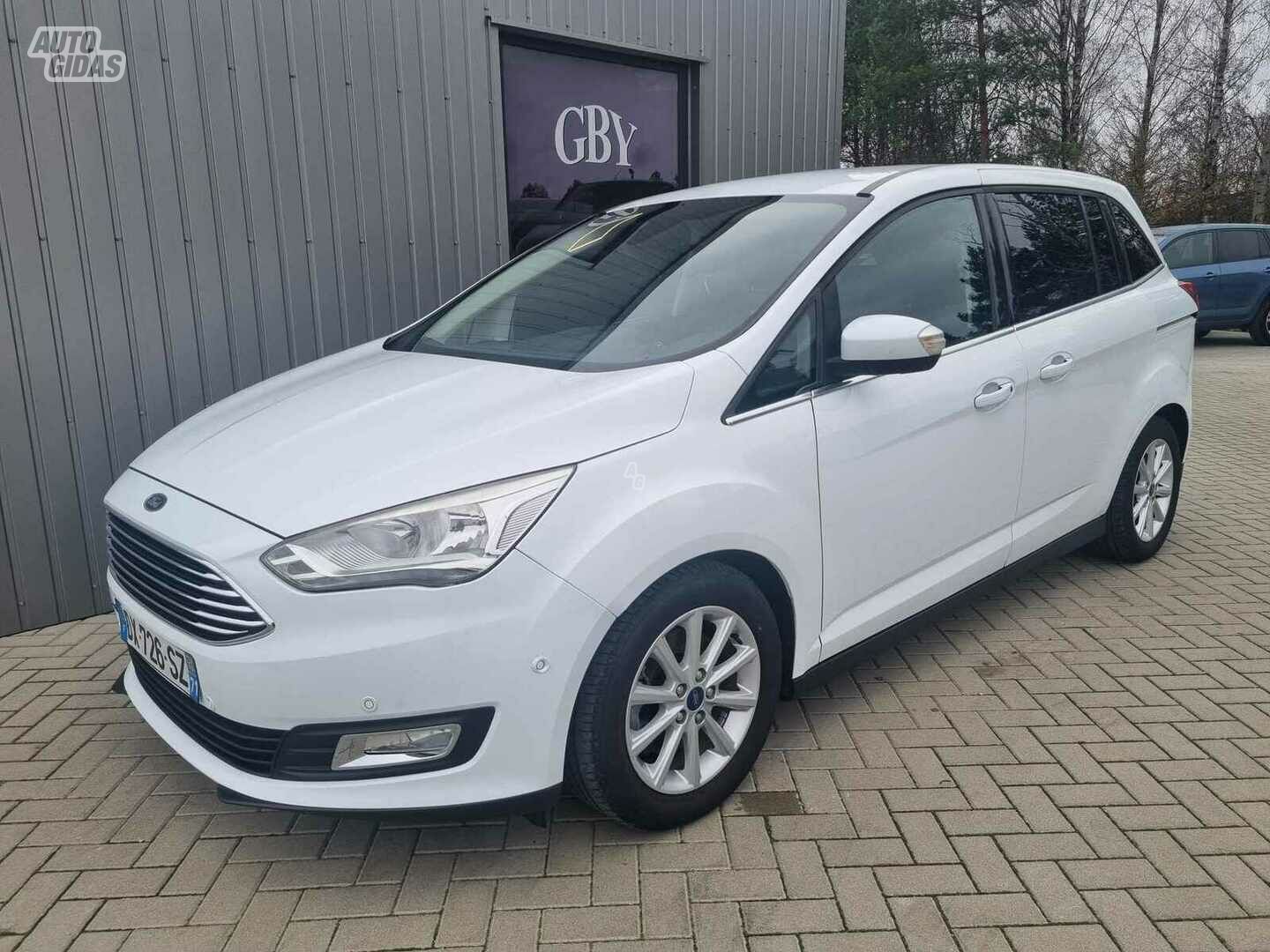 Ford Grand C-MAX 2015 y Van