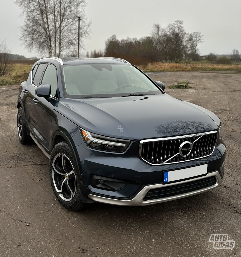 Volvo XC40 2019 г Внедорожник / Кроссовер