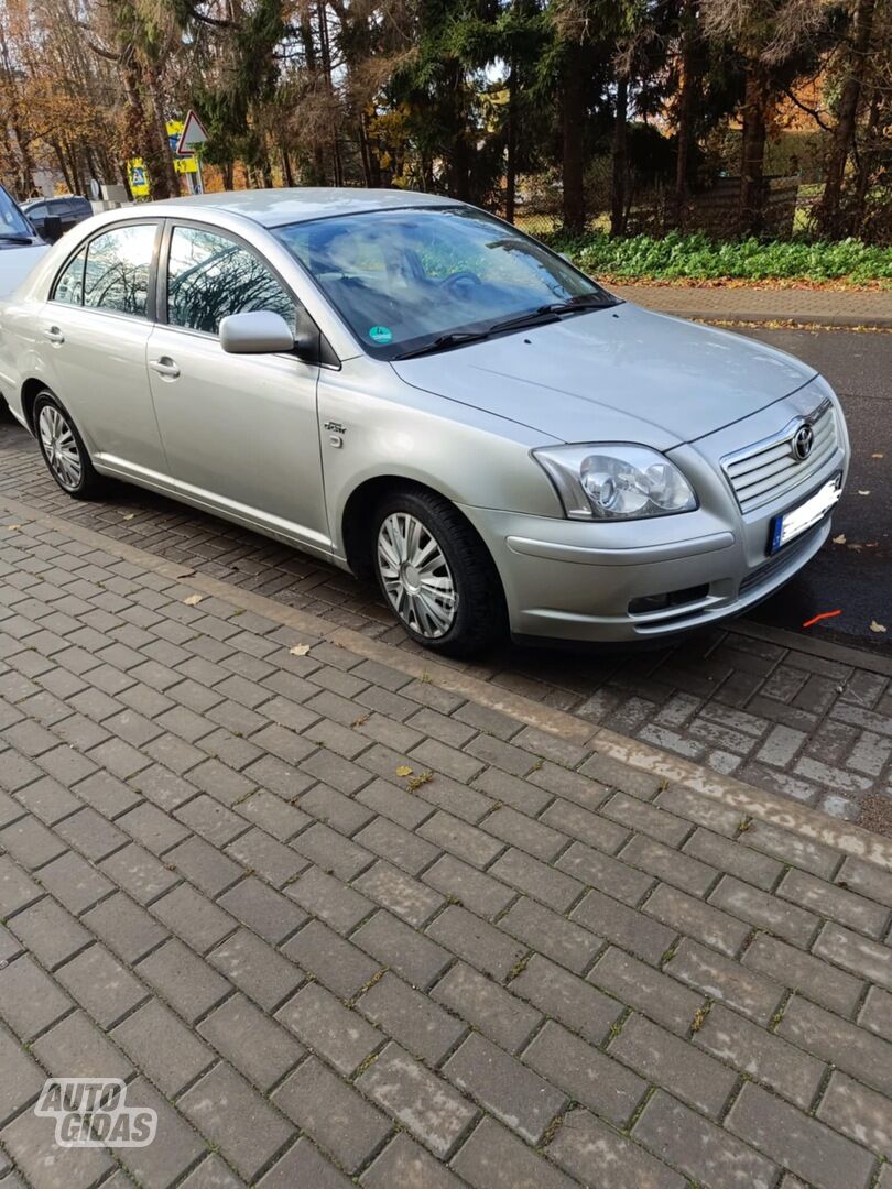 Toyota Avensis II 2006 m dalys