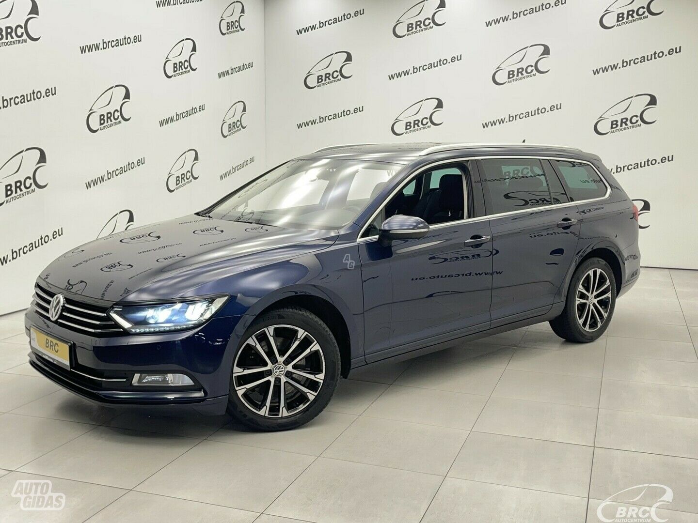 Volkswagen Passat 1.6TDI DSG Variant A 2016 y