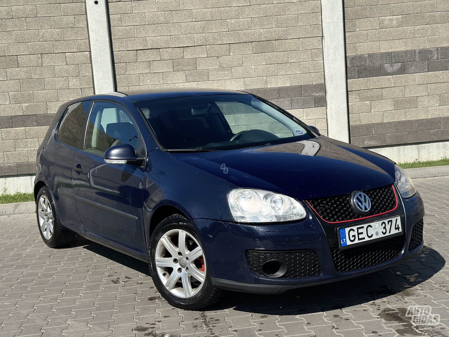 Volkswagen Golf V 2005 m