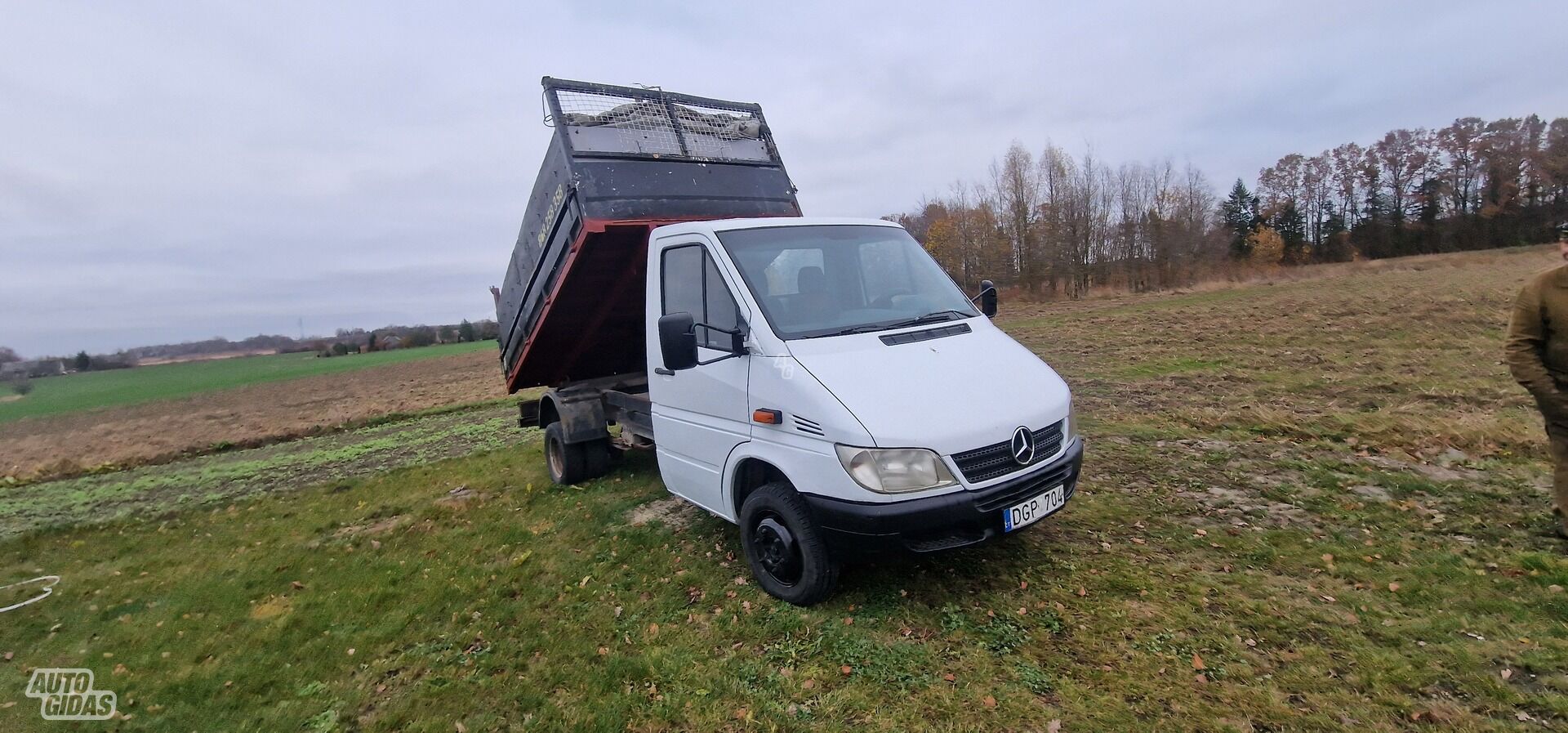 Mercedes-Benz 413 2001 m Savivartis