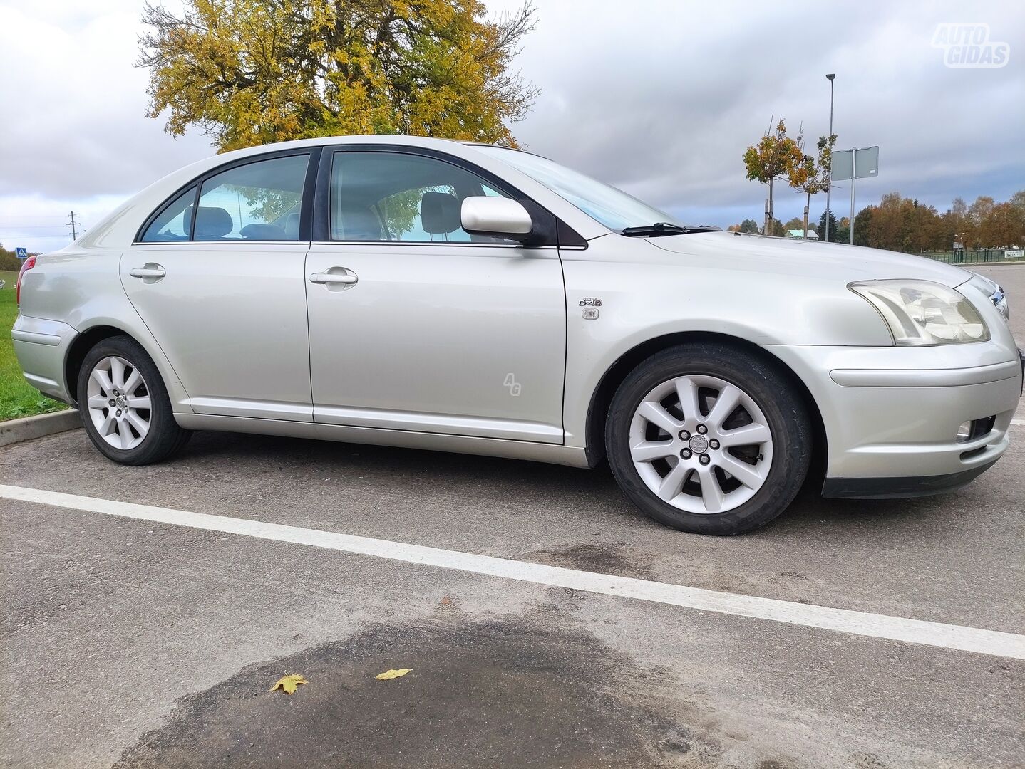 Toyota Avensis II 2004 г