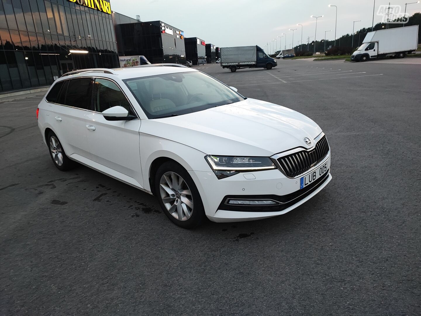 Skoda Superb 2020 m Universalas