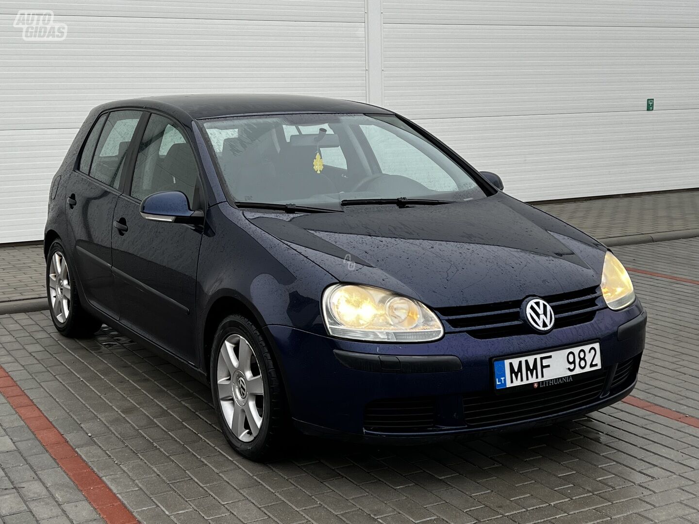 Volkswagen Golf V 2005 г