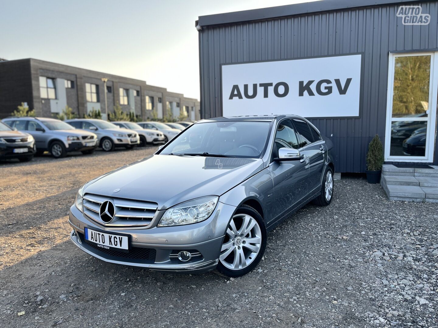 Mercedes-Benz C 220 2009 y Sedan