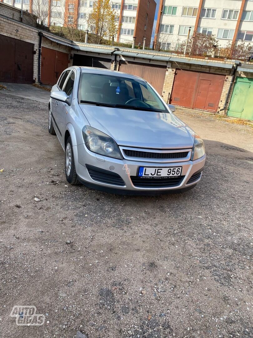 Opel Astra 2006 y Hatchback