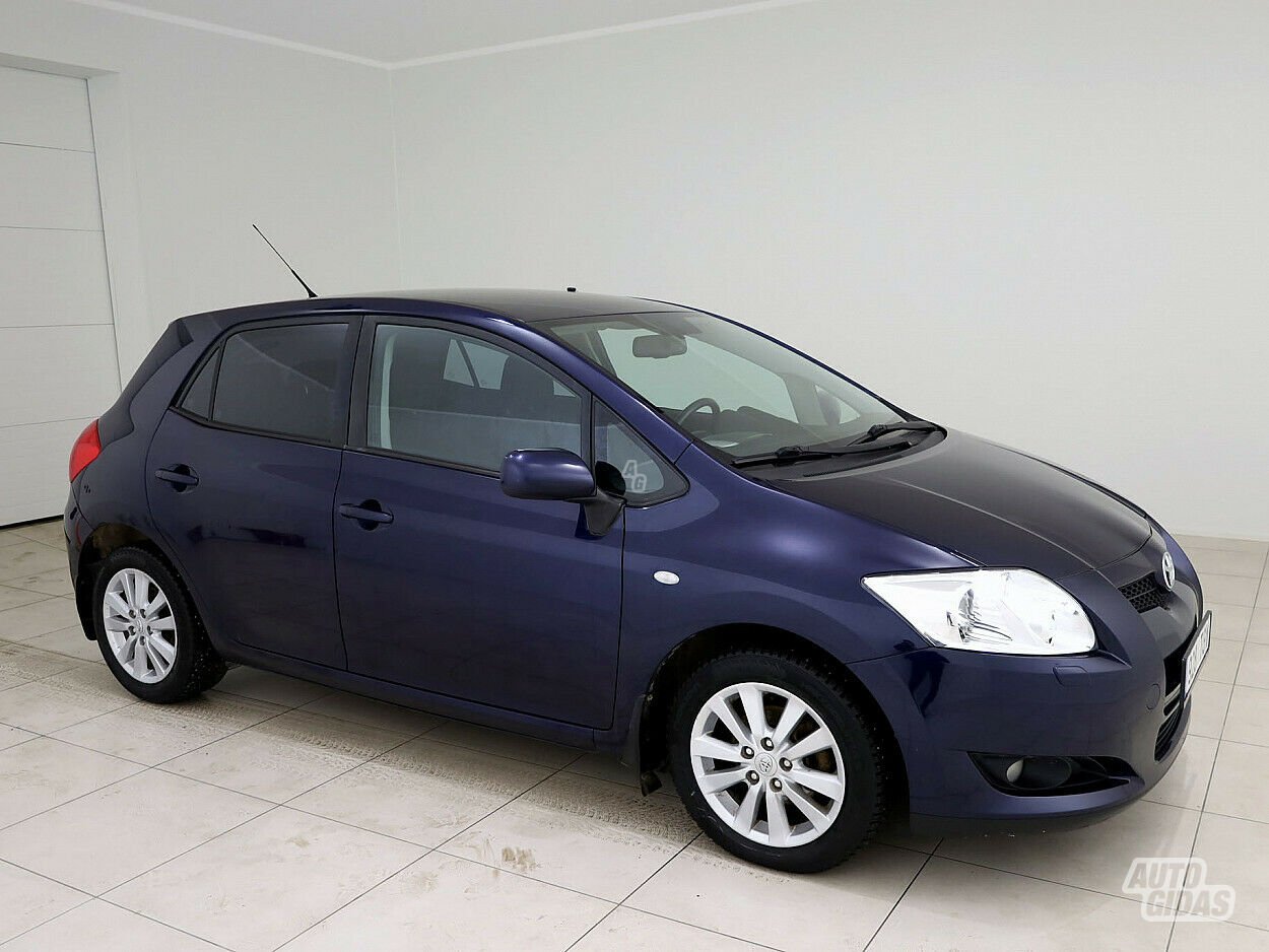 Toyota Auris 2007 y Hatchback