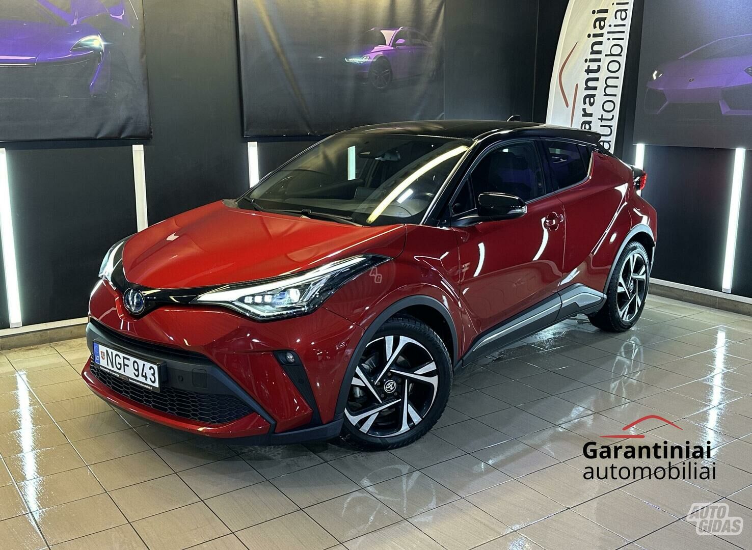 Toyota C-HR 2022 г Внедорожник / Кроссовер