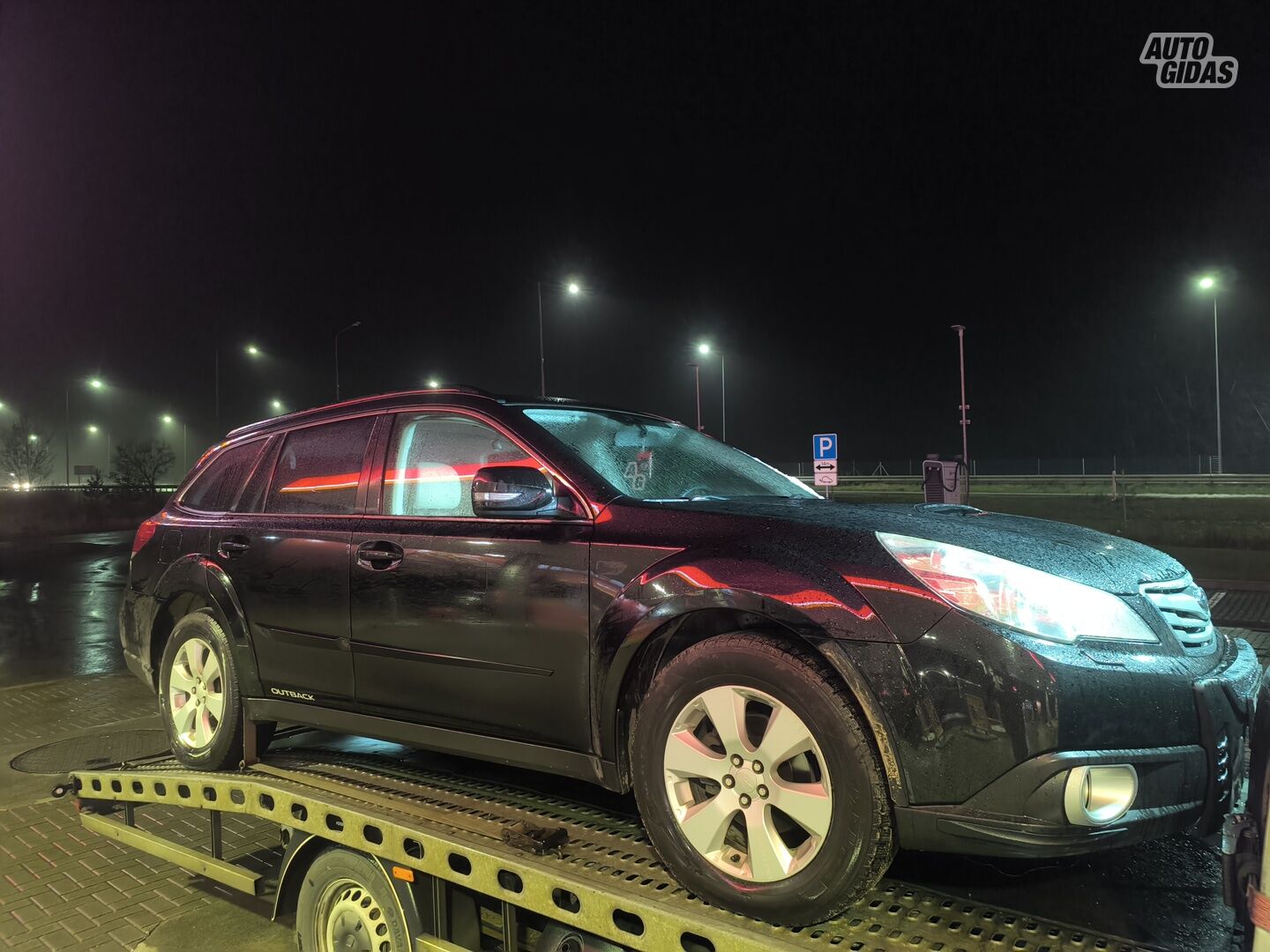 Subaru OUTBACK 2010 m Universalas