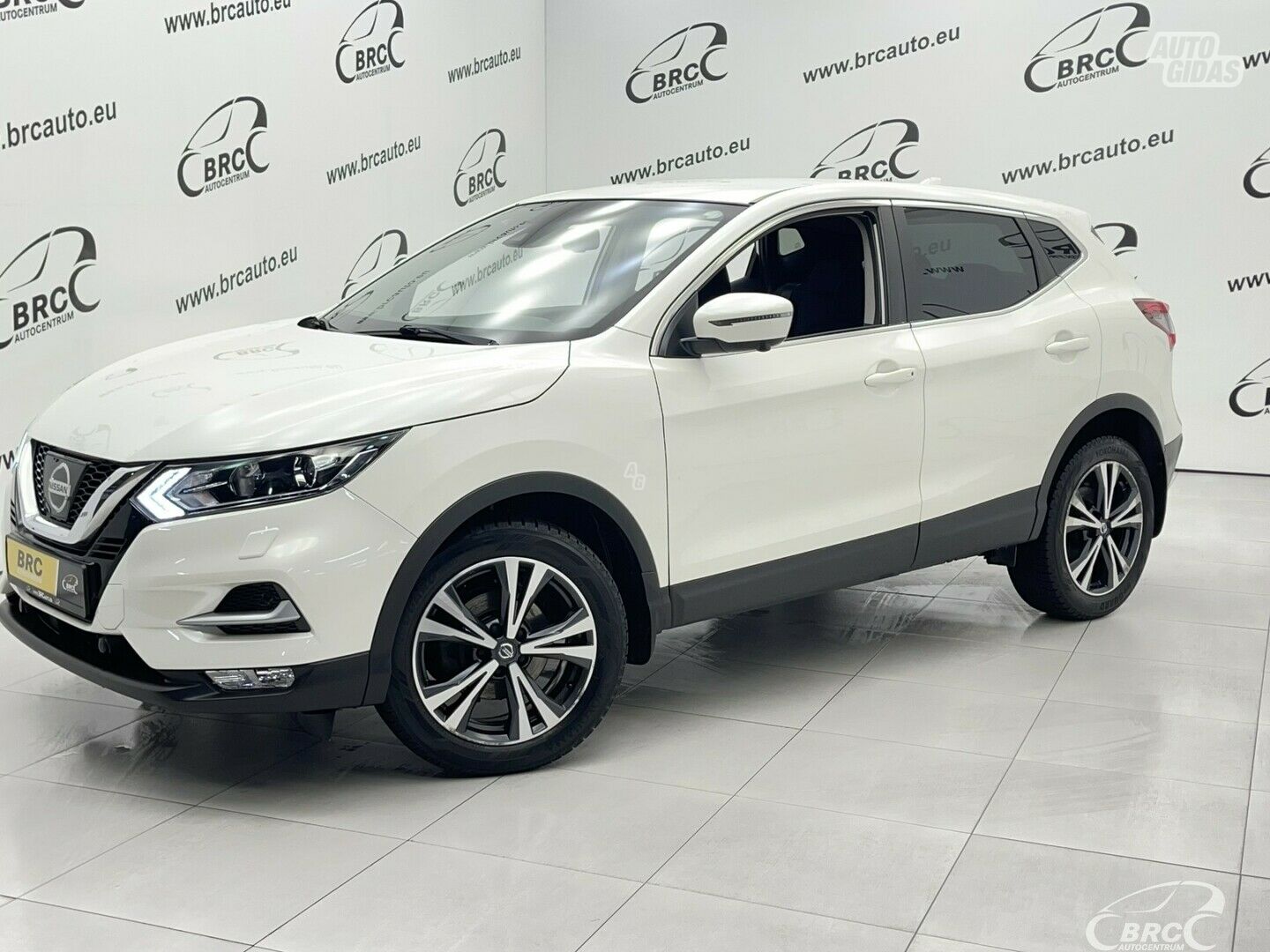 Nissan Qashqai 1.2 DIG-T Automatas 2018 г