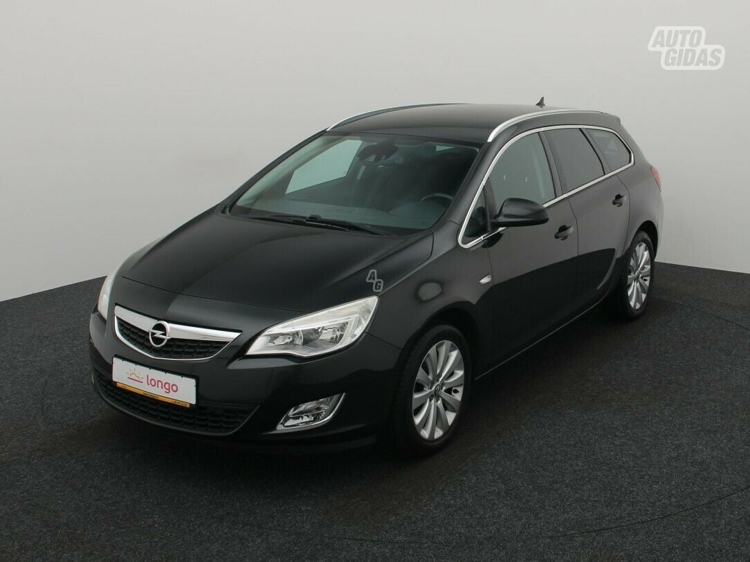 Opel Astra 2011 m Universalas