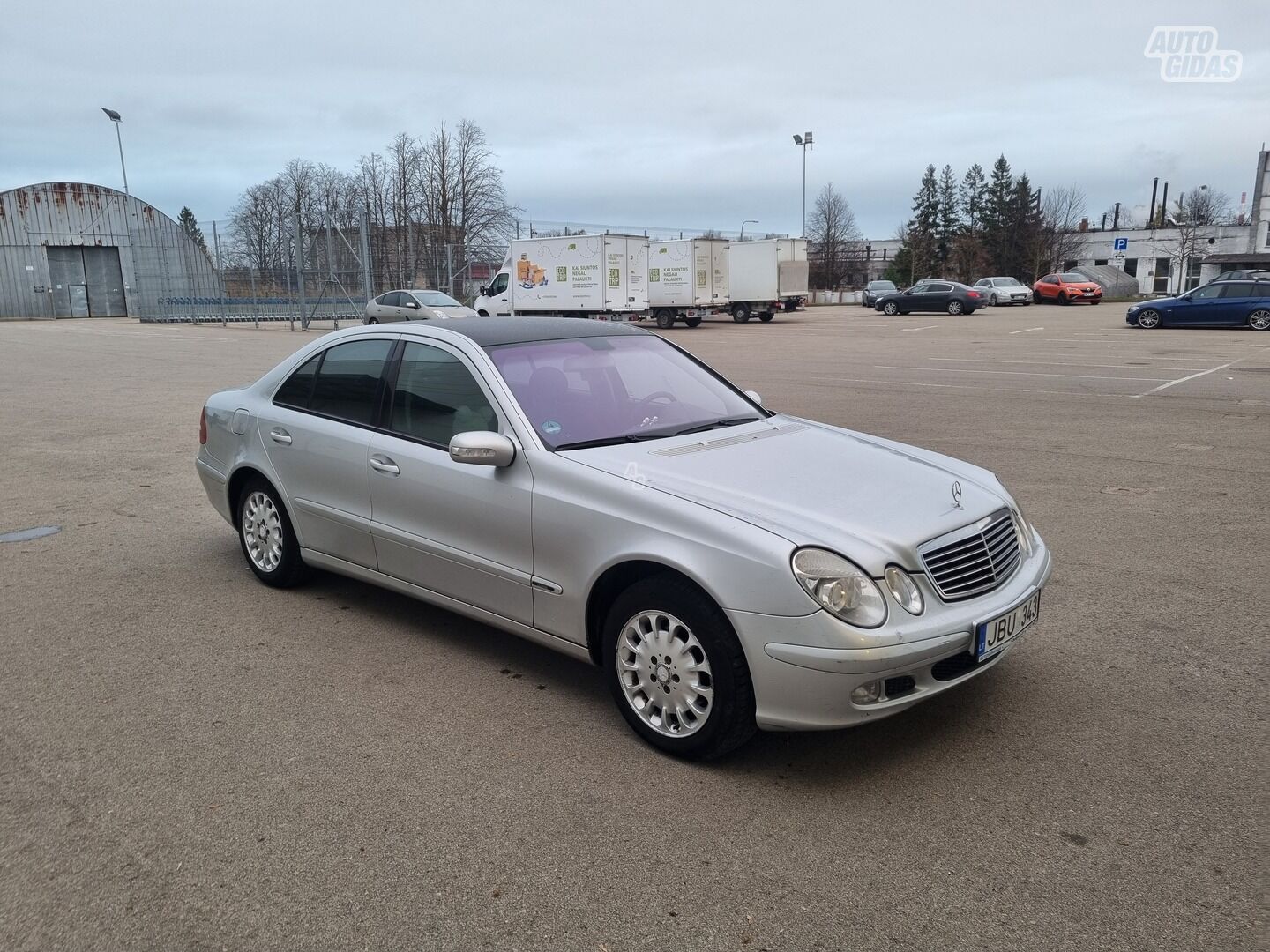 Mercedes-Benz E 220 CDI 2003 y