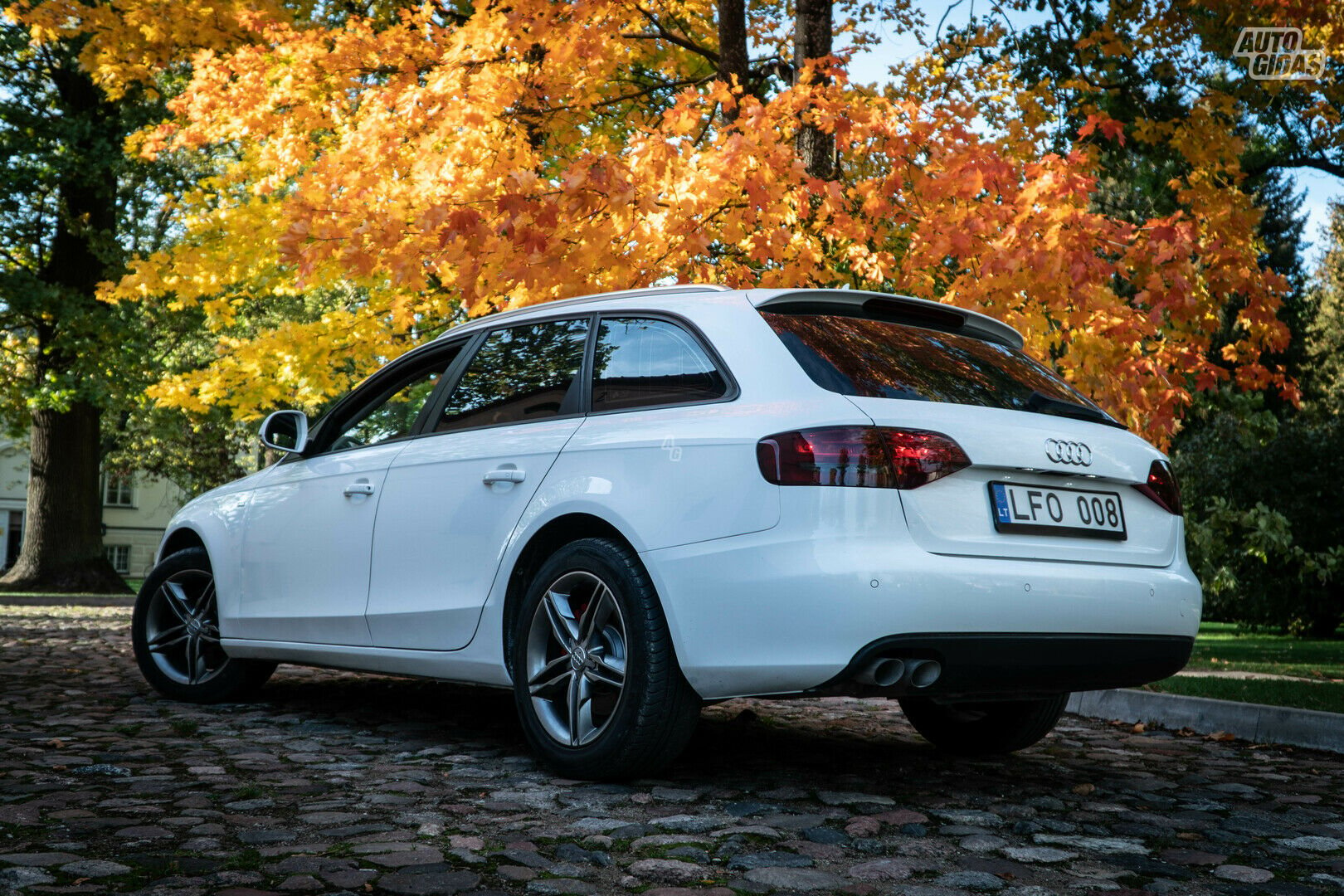 Audi A4 2009 m Universalas