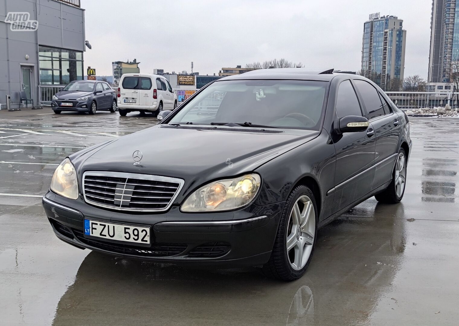 Mercedes-Benz S 500 W220 2004 m