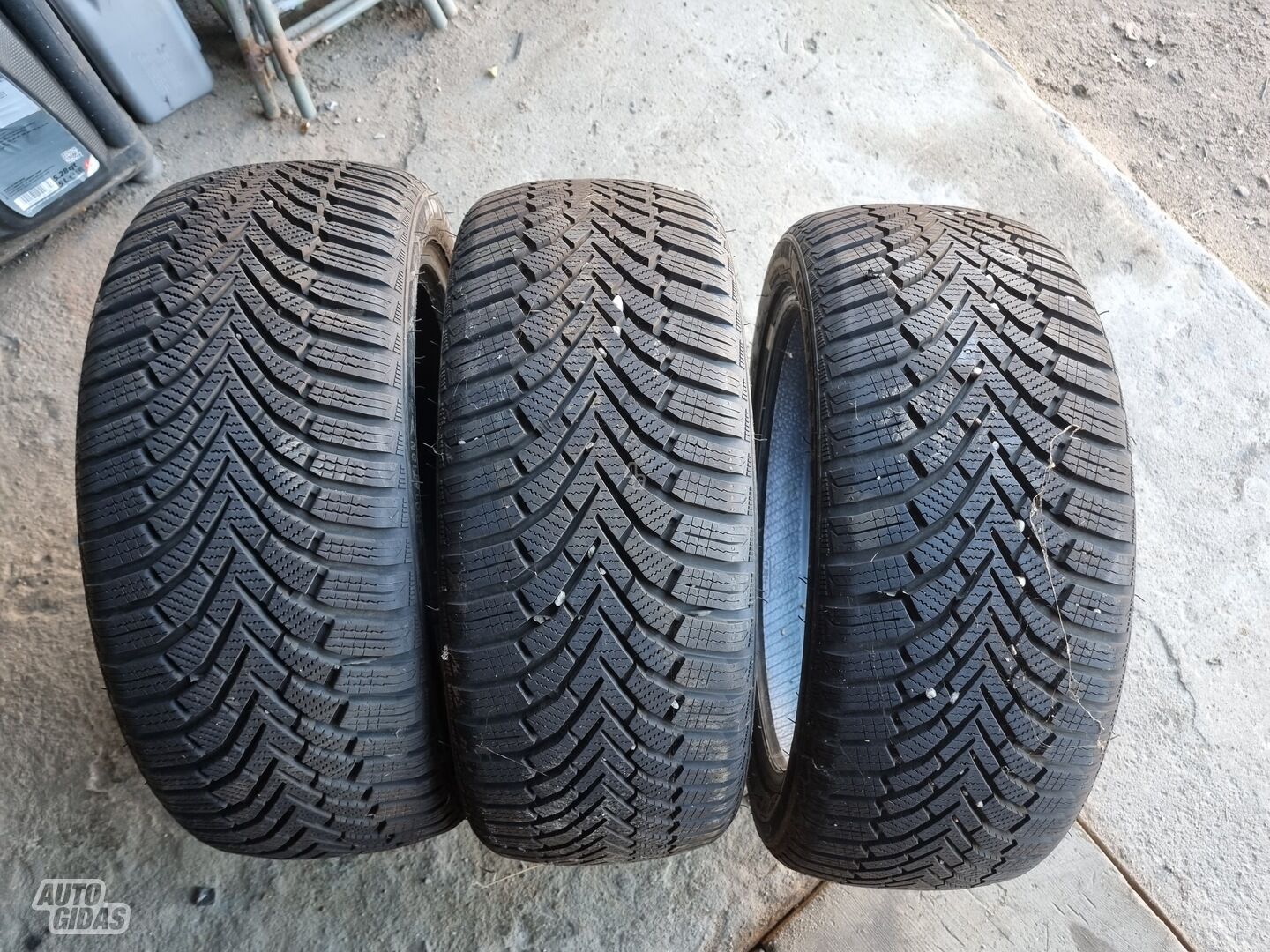 R16 universal tyres passanger car