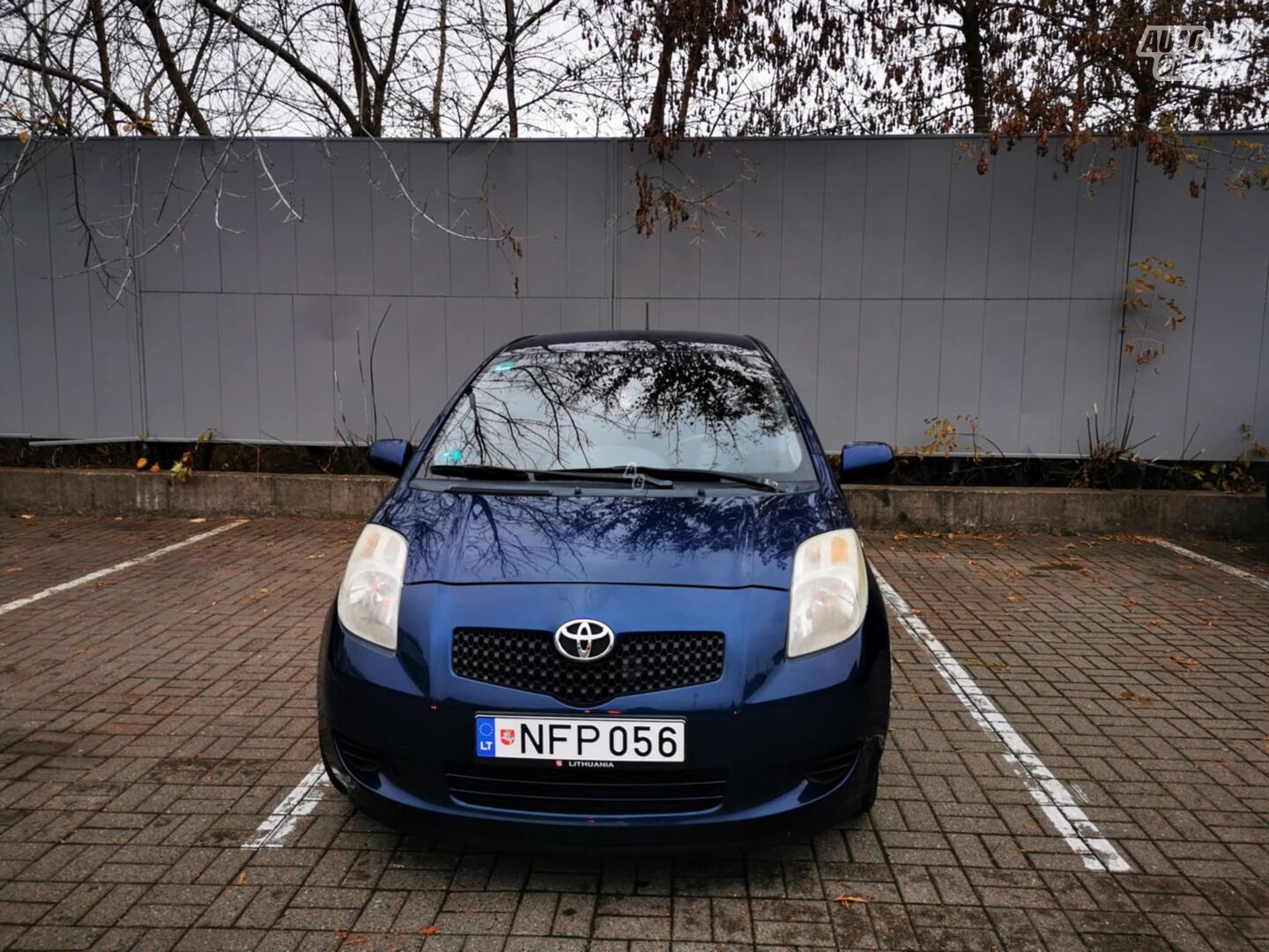 Toyota Yaris 2007 y Hatchback