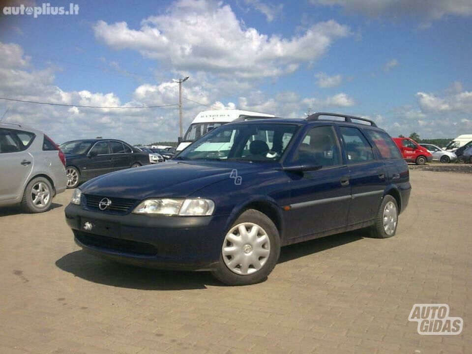 Opel Vectra 1998 m Universalas