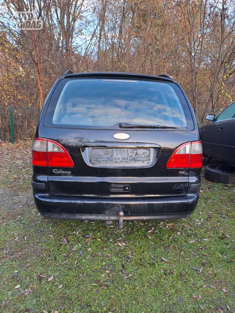 Ford Galaxy 2005 y parts