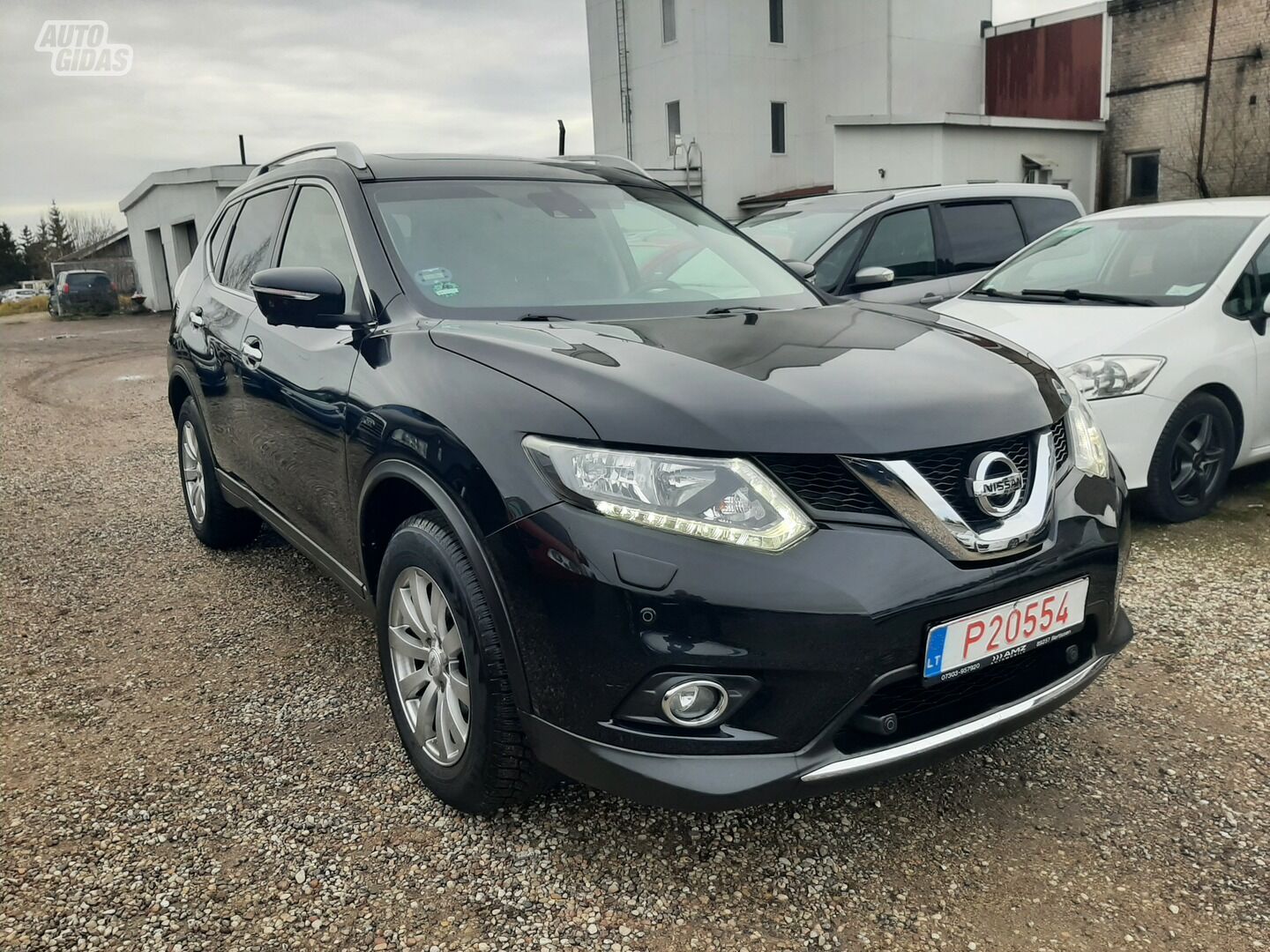 Nissan X-Trail 2017 г Внедорожник / Кроссовер