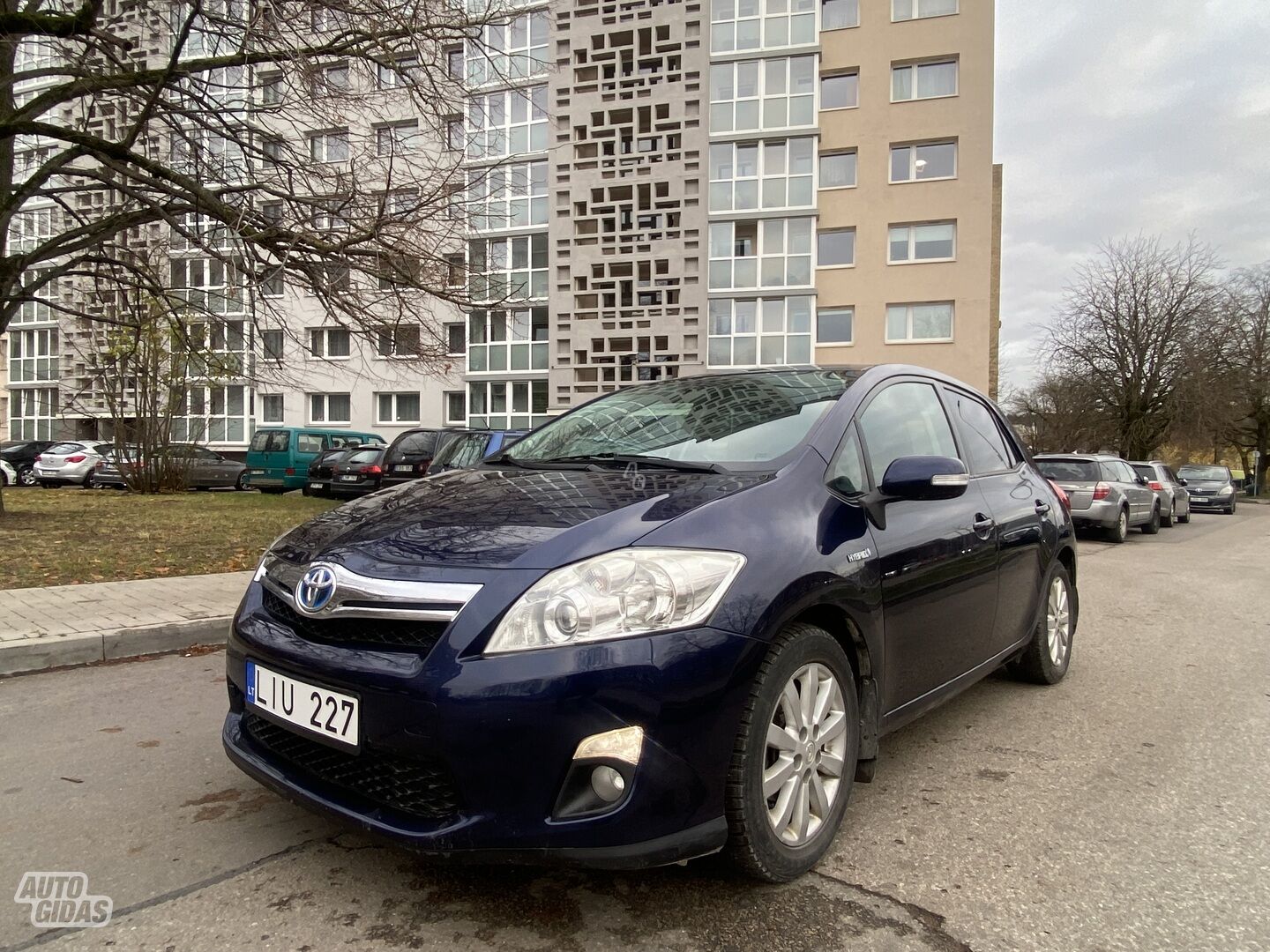 Toyota Auris 2010 г Хэтчбек