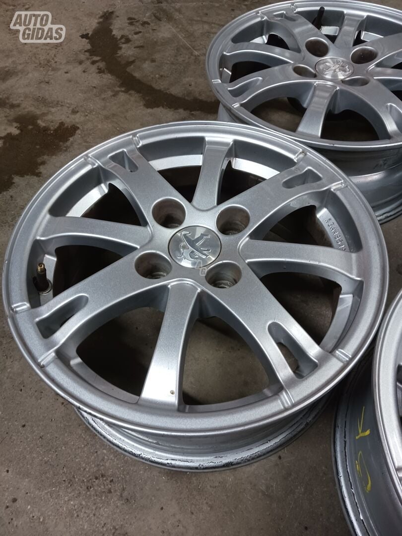 Peugeot light alloy R15 rims