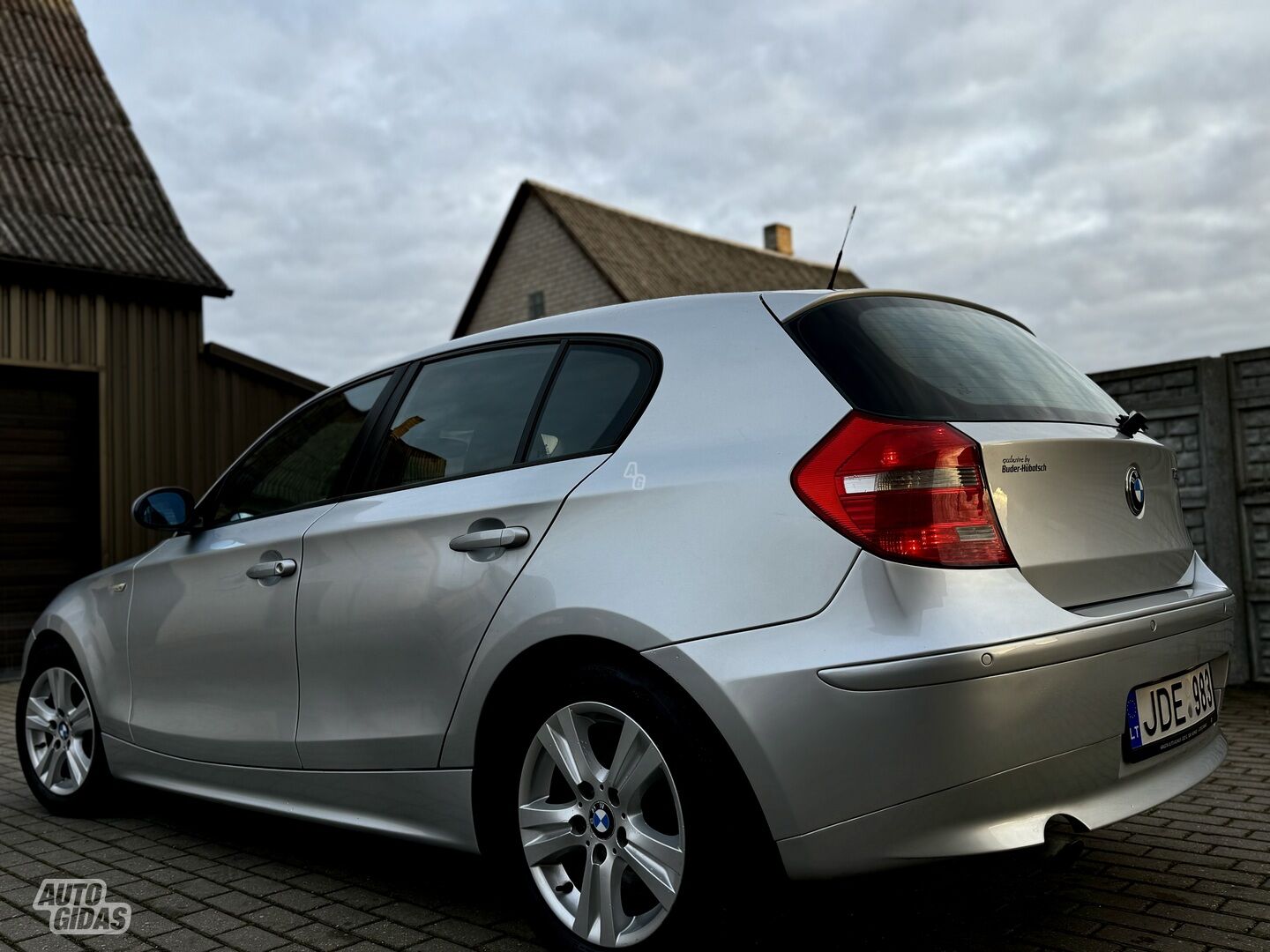 Bmw 120 2005 y Hatchback